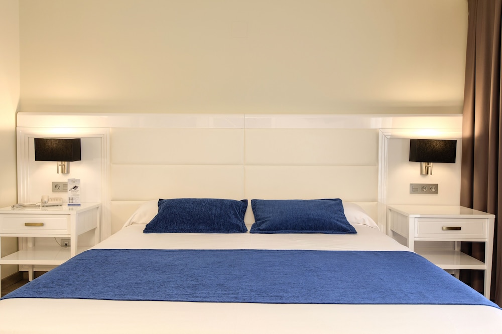 hotel benidorm east by pierre and vacances