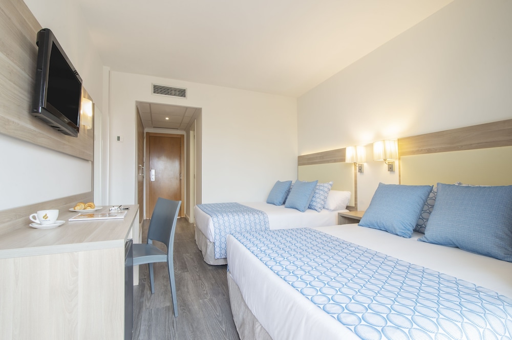 hotel benidorm east by pierre and vacances