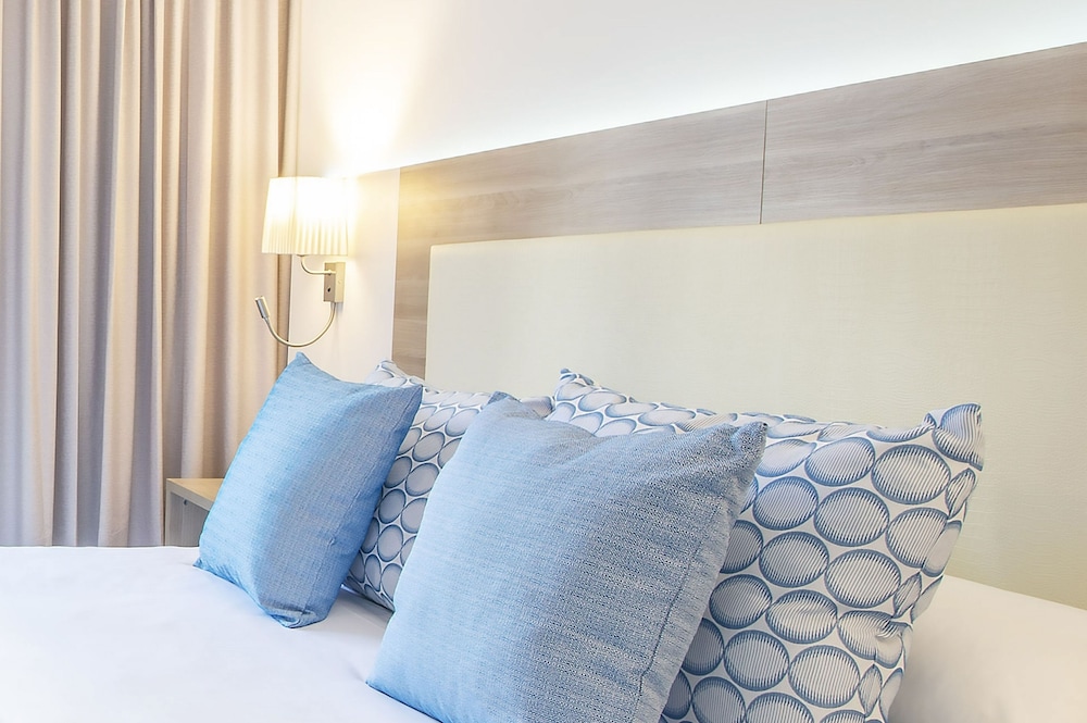 hotel benidorm east by pierre and vacances
