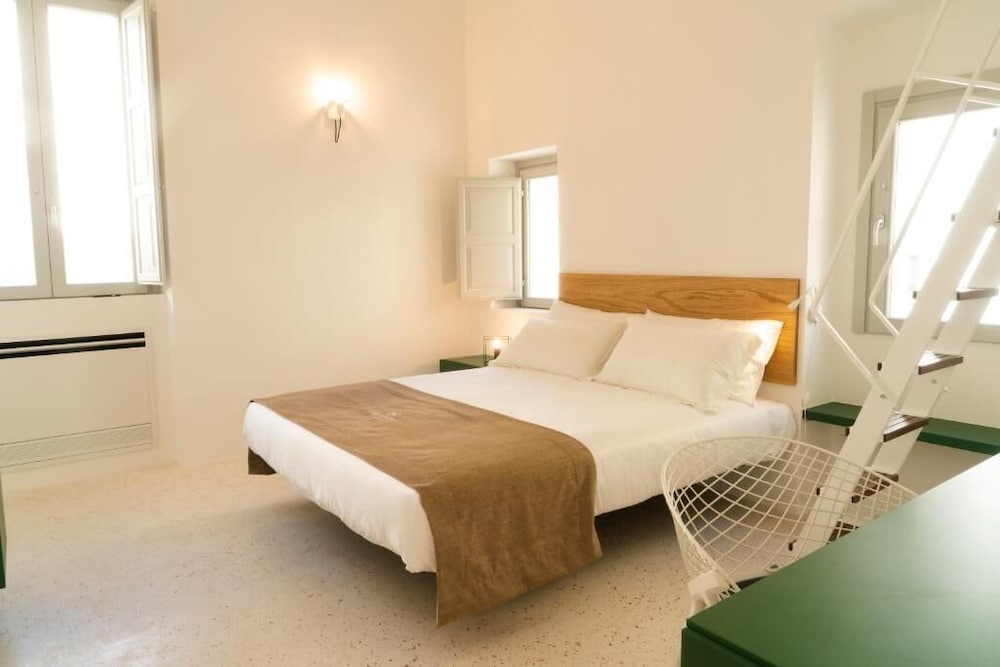 donna domenica boutique suites