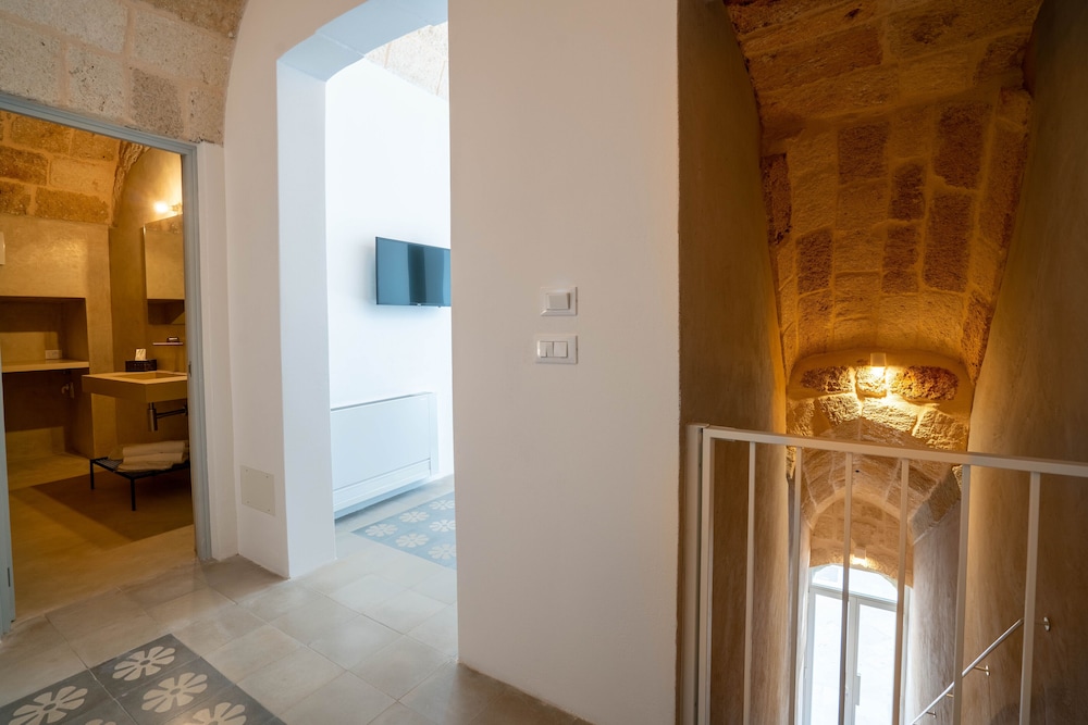 donna domenica boutique suites