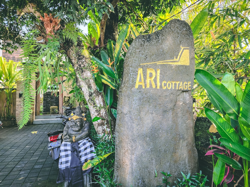 ari cottages