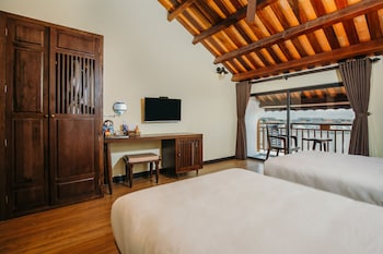 la an central boutique villa