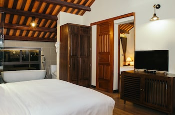 la an central boutique villa