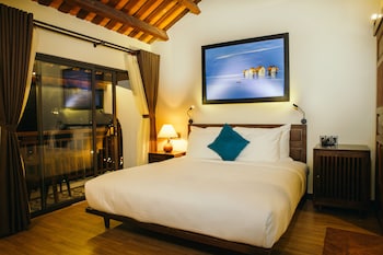 la an central boutique villa