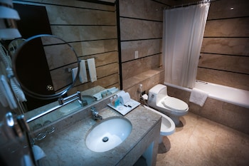 hawthorn suites by wyndham al khobar