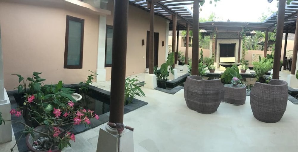 villa pasraman baghawan