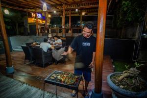 tatak bunut villa ceningan