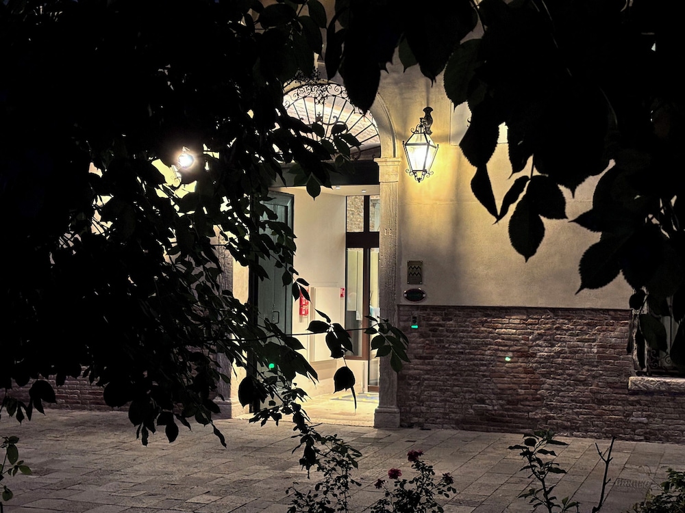 hotel aquarius venice