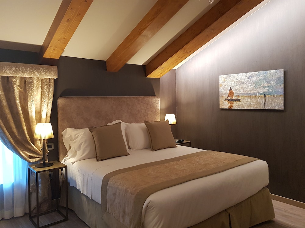 hotel aquarius venice