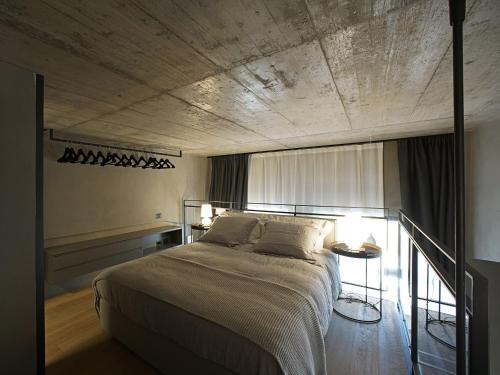 edit lofts