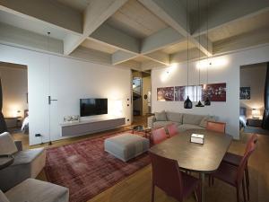 edit lofts