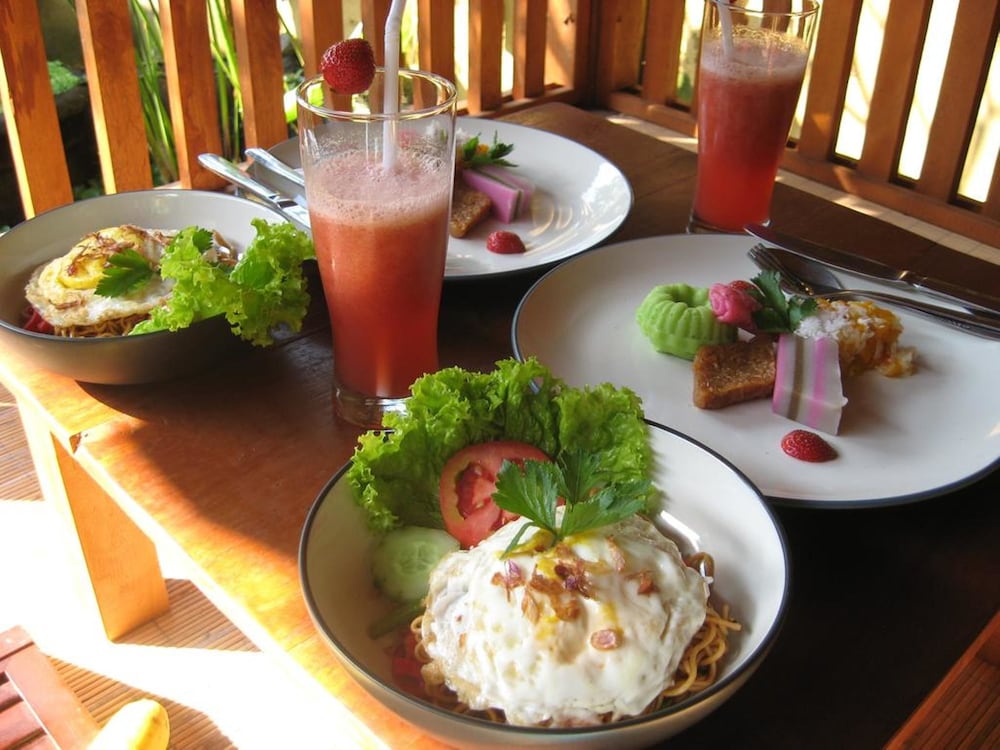 uma chaming villas and gym by eps