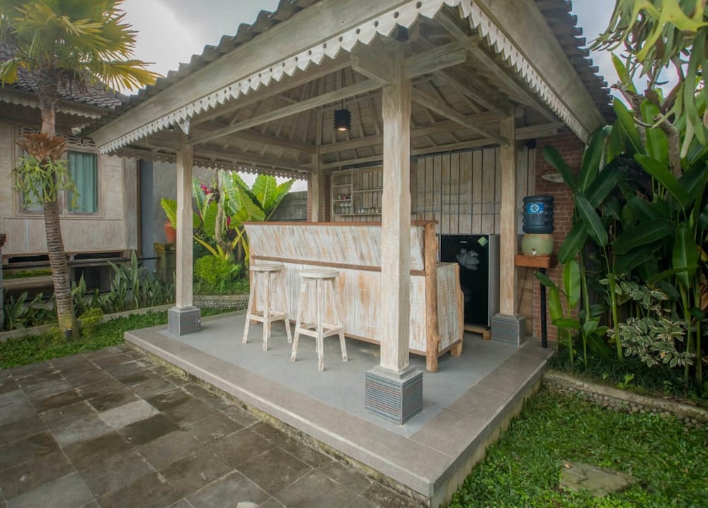 uma chaming villas and gym by eps