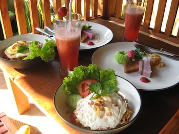 uma chaming villas and gym by eps