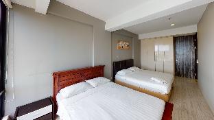 marina travellers suite sky karamunsing