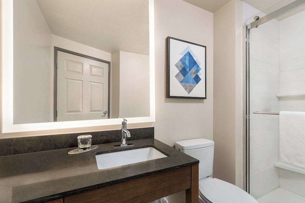 candlewood suites boise towne square by ihg