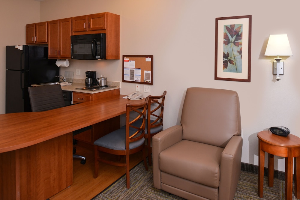 candlewood suites boise towne square by ihg