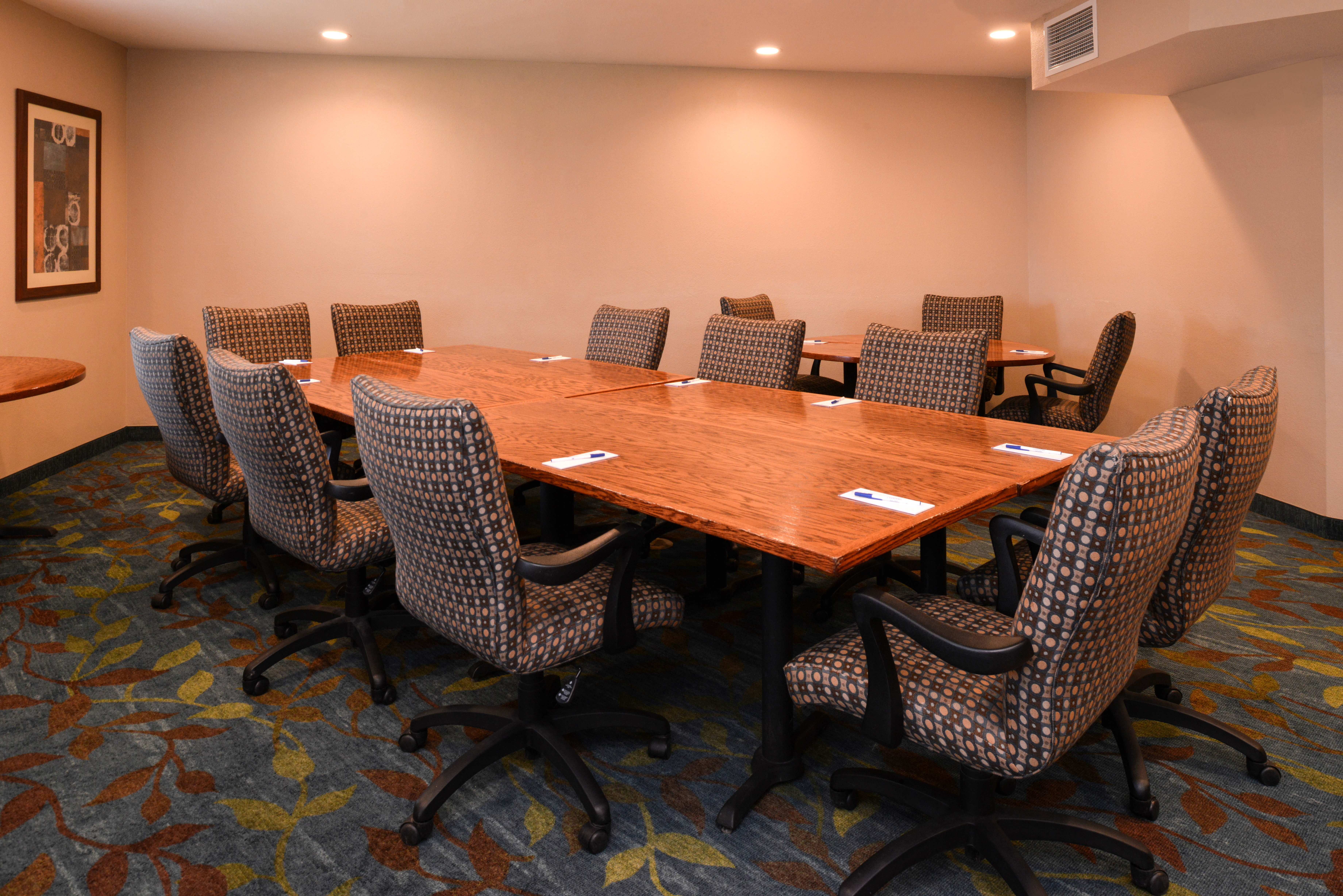 candlewood suites boise towne square by ihg