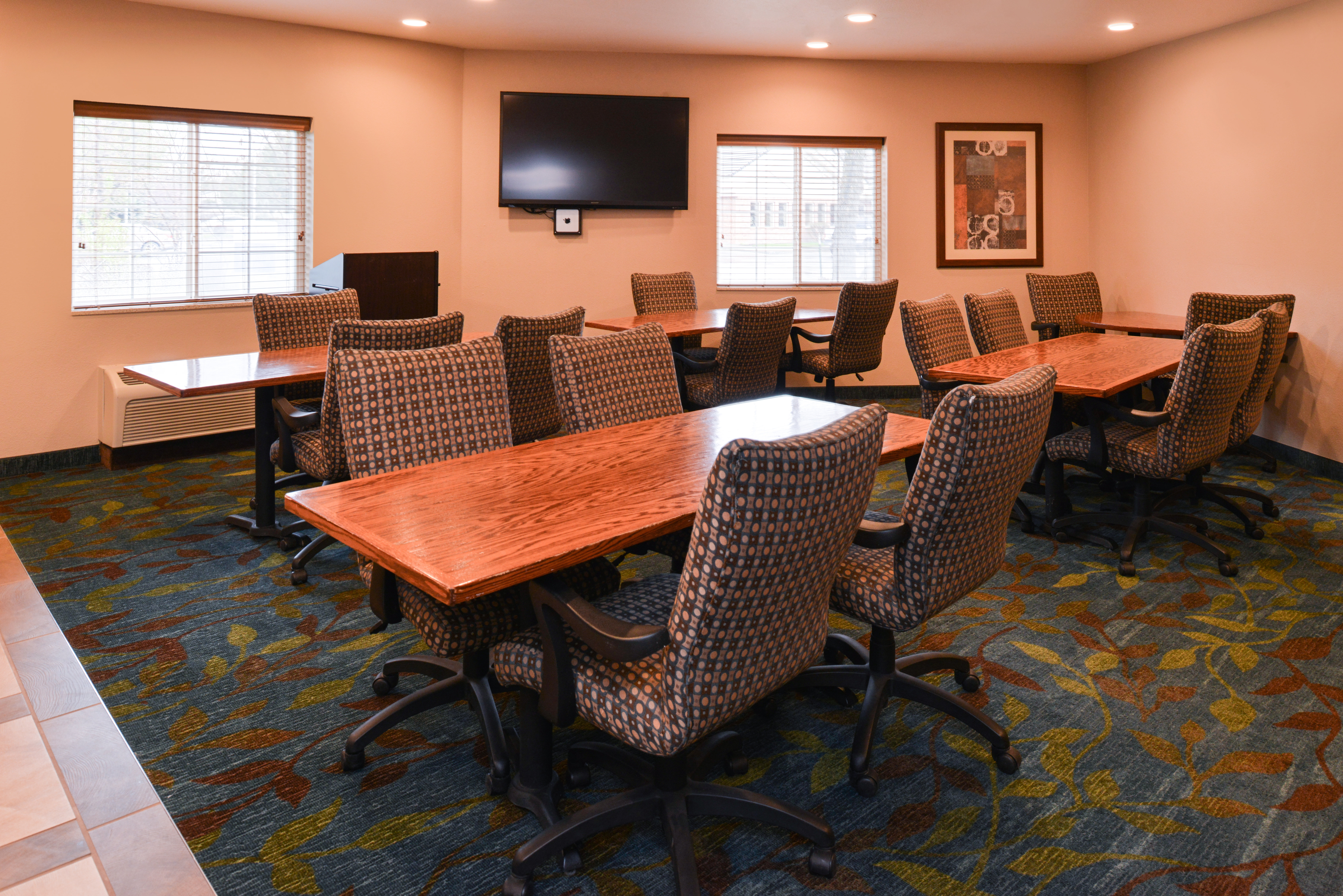 candlewood suites boise towne square by ihg