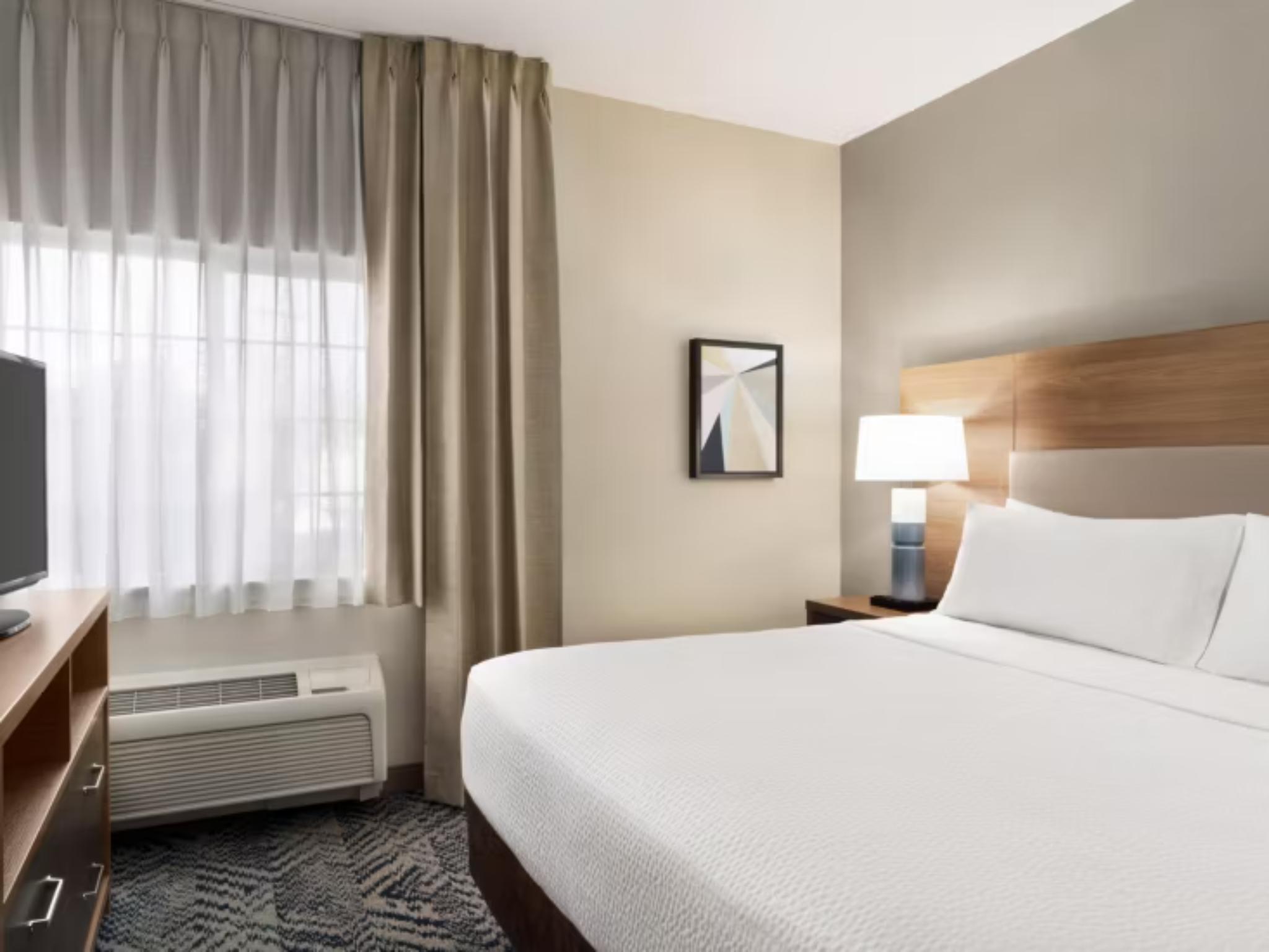 candlewood suites boise towne square by ihg