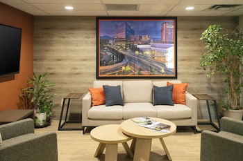 Candlewood Suites Boise - Towne Square By Ihg,Boise>>Ada County,3 star