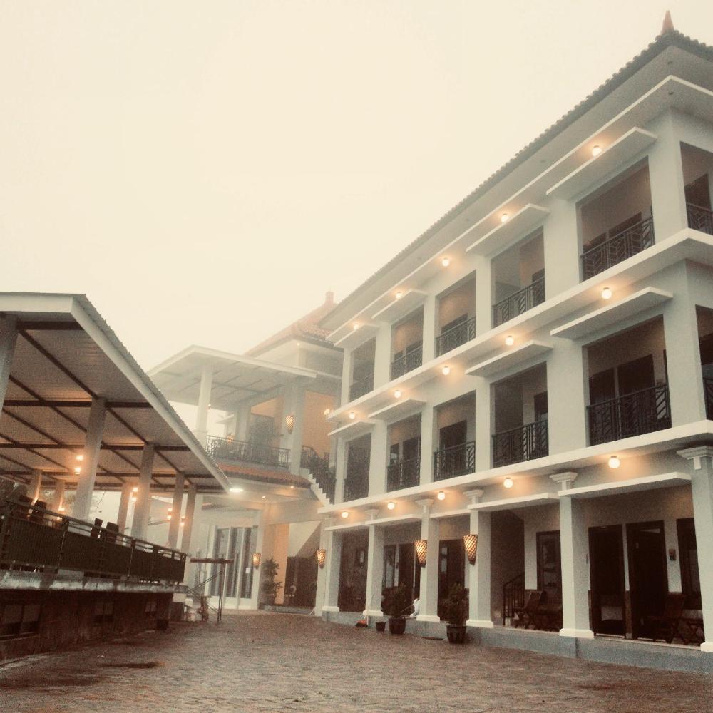 avila ketapan rame hotel