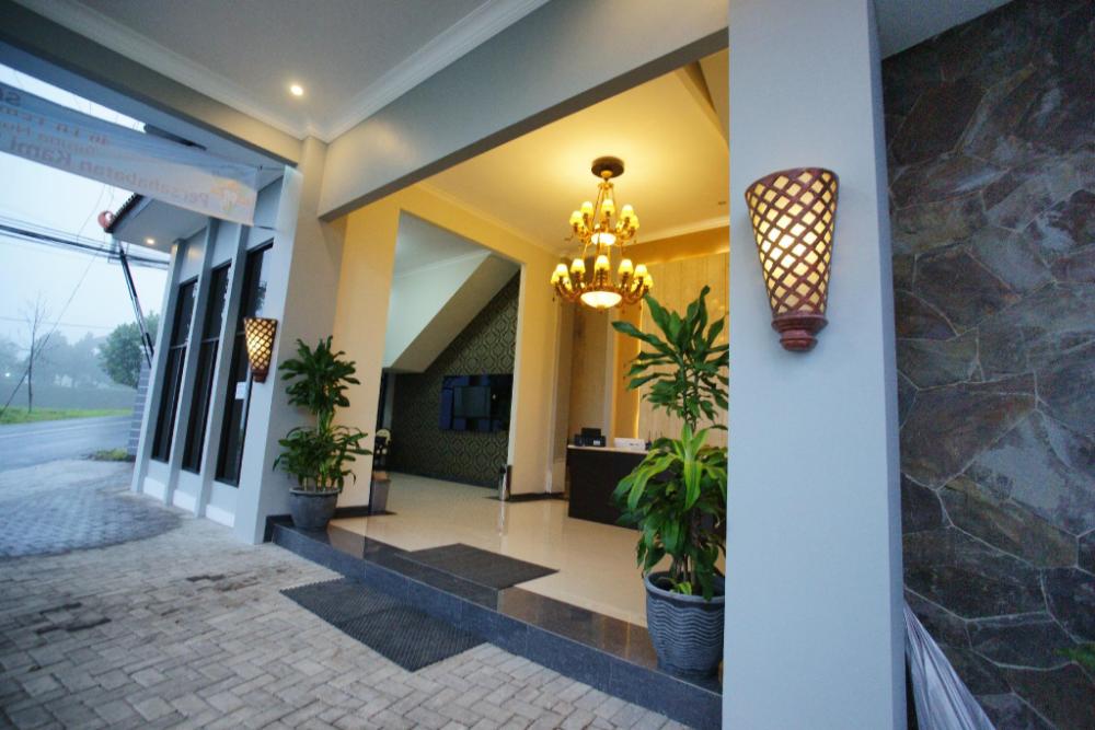 avila ketapan rame hotel