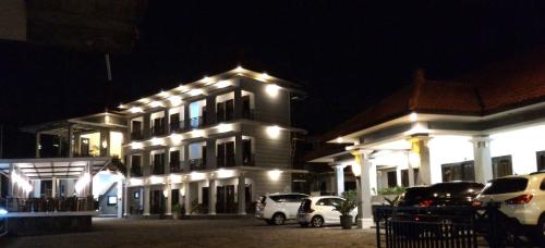 avila ketapan rame hotel