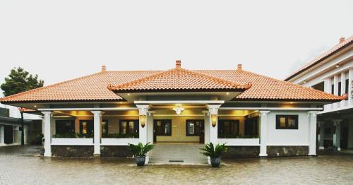 avila ketapan rame hotel