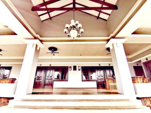 avila ketapan rame hotel