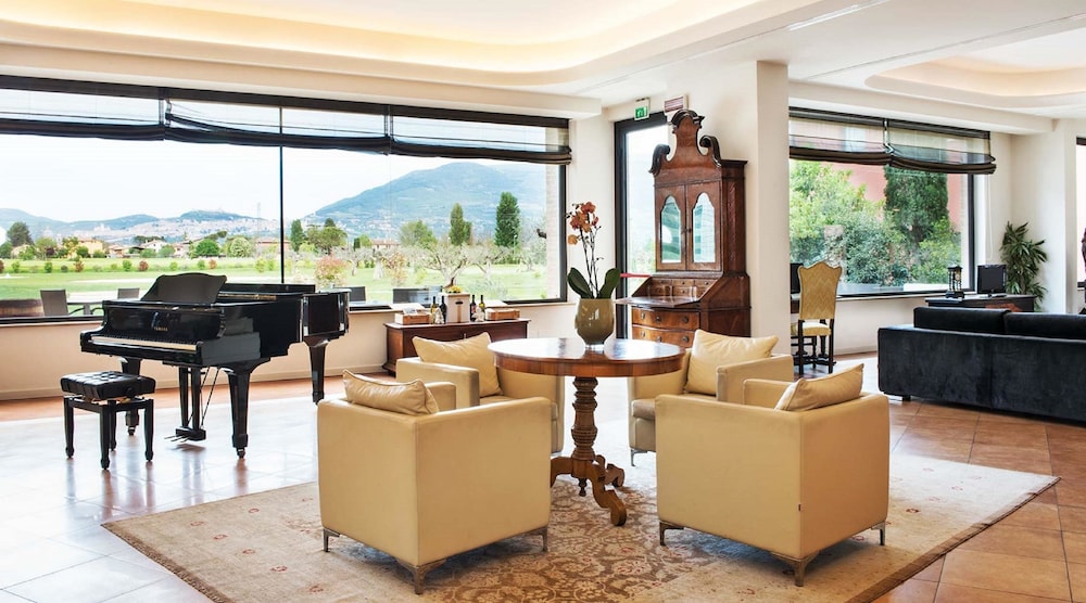 hotel valle di assisi spa and golf