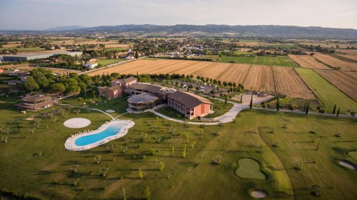 hotel valle di assisi spa and golf
