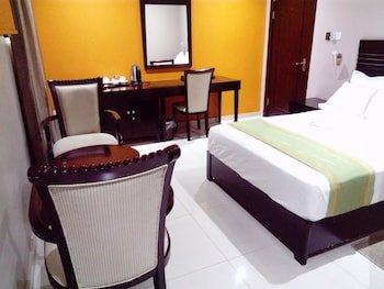 voyager inn hotel