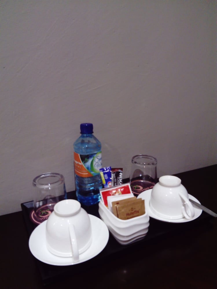 voyager inn hotel