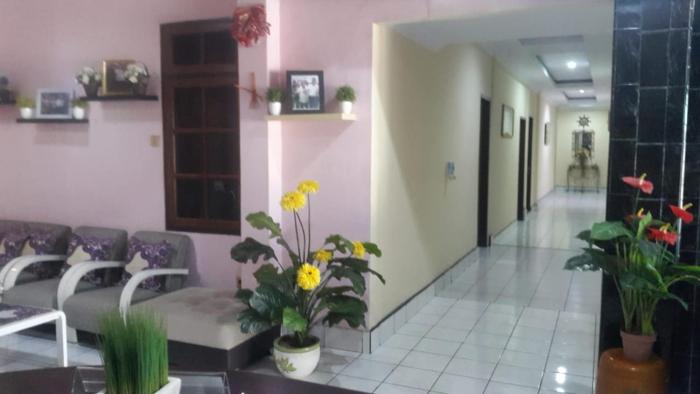 bahari family hotel