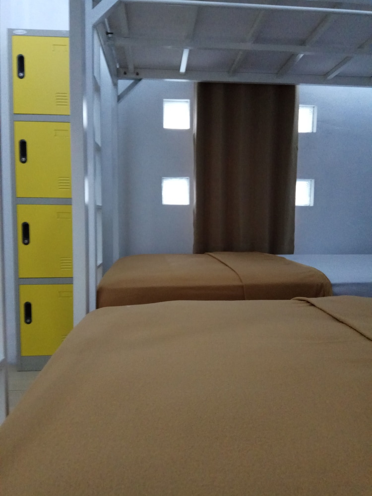 setia backpacker hostel