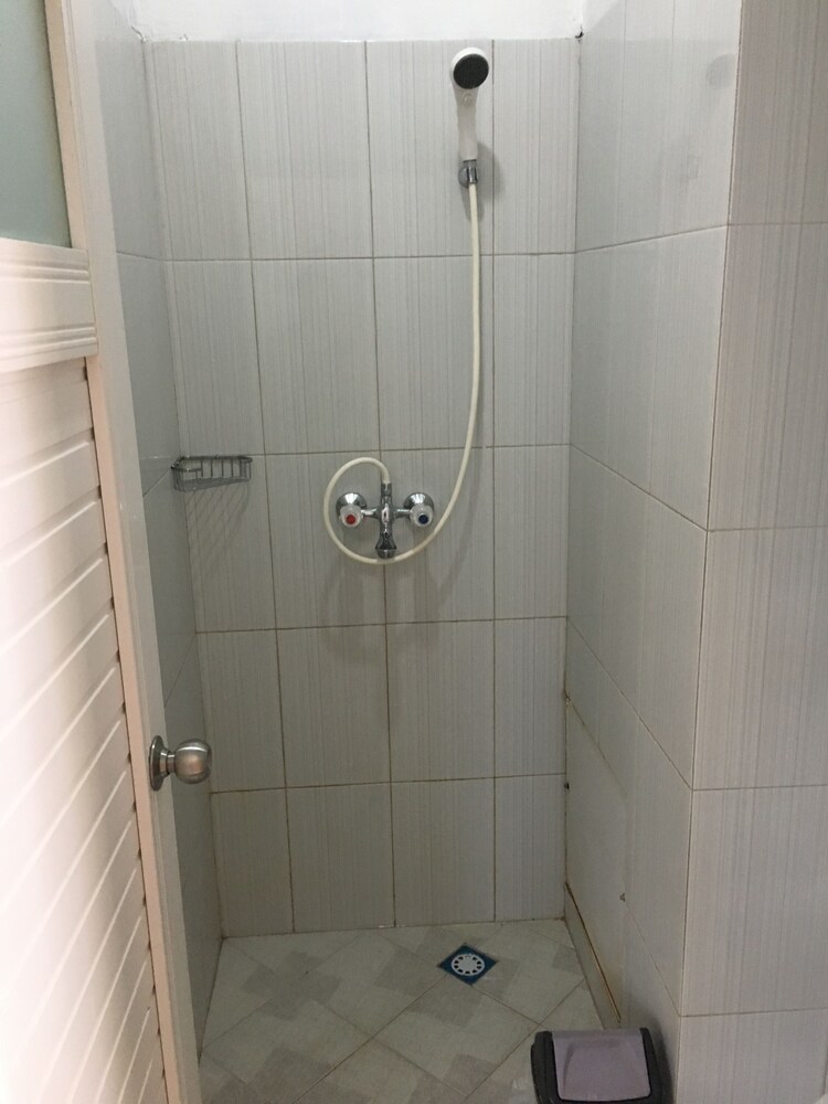 setia backpacker hostel