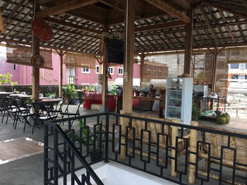 setia backpacker hostel