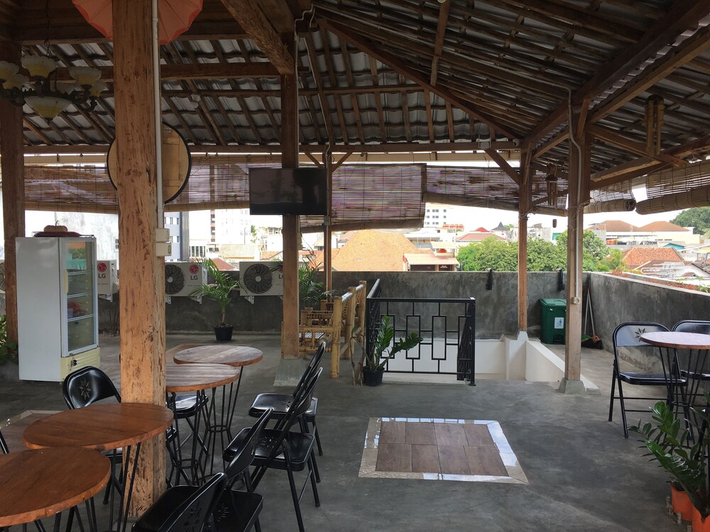 setia backpacker hostel