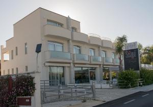 hotel aurora