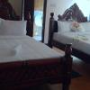 discovery courts hotel