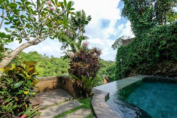 sunrise villa ubud