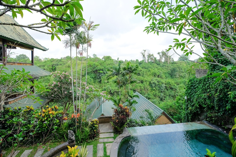 sunrise villa ubud