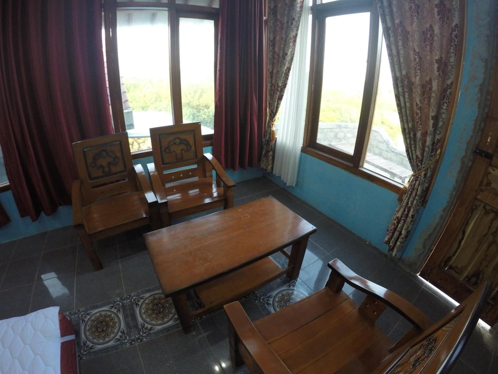 omah sundak homestay