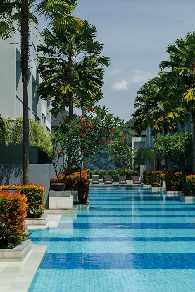 kanvaz village resort seminyak