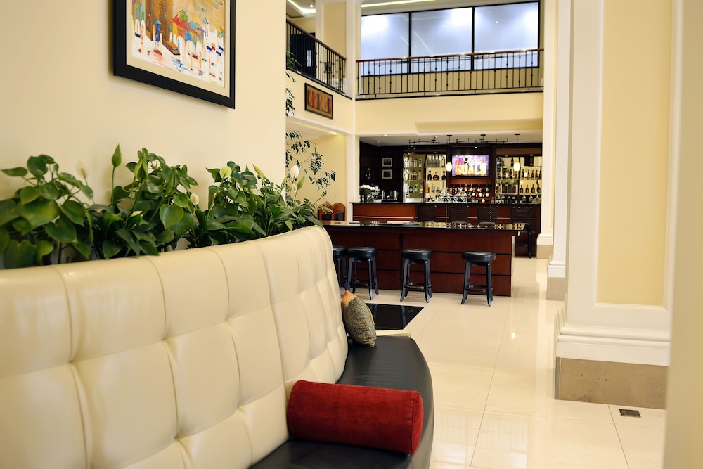 the hub hotel