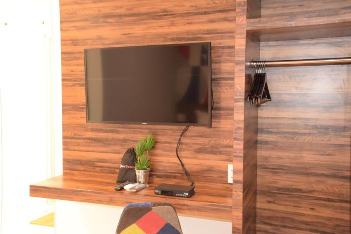 reddoorz plus near unimed medan