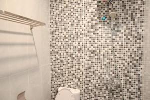 reddoorz plus near unimed medan