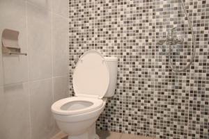 reddoorz plus near unimed medan